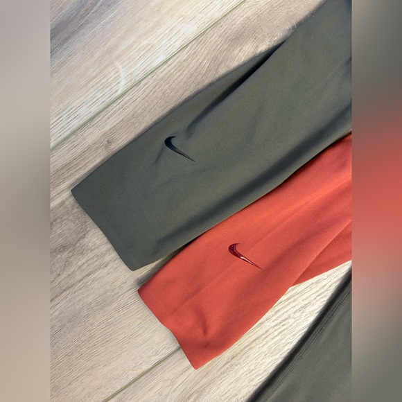 Nike Dri Fit Leggings Bundle (2) - Small - Picture 6 of 8